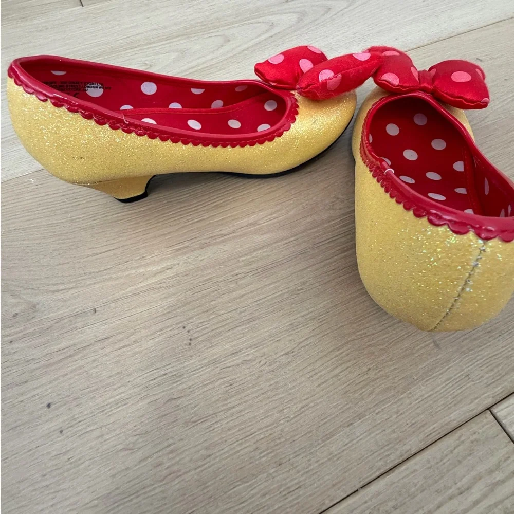 Disney Minnie Yellow and Red Polka Dot Shoes 11/12 - Picture 6 of 14